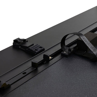 Westin 15-25 Ford F-150 5ft. 7in. Bed Hard Tri-Fold Tonneau Cover - Black
