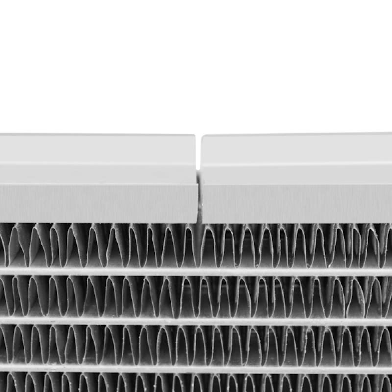 Mishimoto - Radiators - Mishimoto 97-04 Ford Mustang w/ Stabilizer System Manual Aluminum Radiator - Anything Coyote