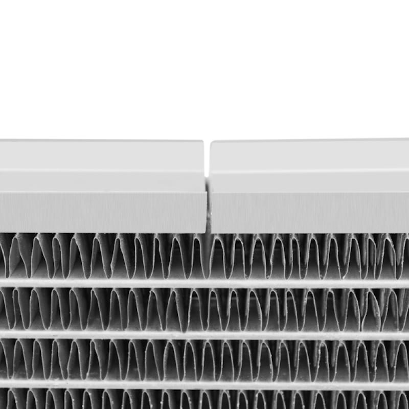 Mishimoto - Radiators - Mishimoto 97-04 Ford Mustang w/ Stabilizer System Manual Aluminum Radiator - Anything Coyote