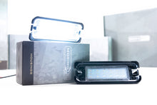 Load image into Gallery viewer, XB License Plate Lights: Ford Mustang (15-20 / Pair)