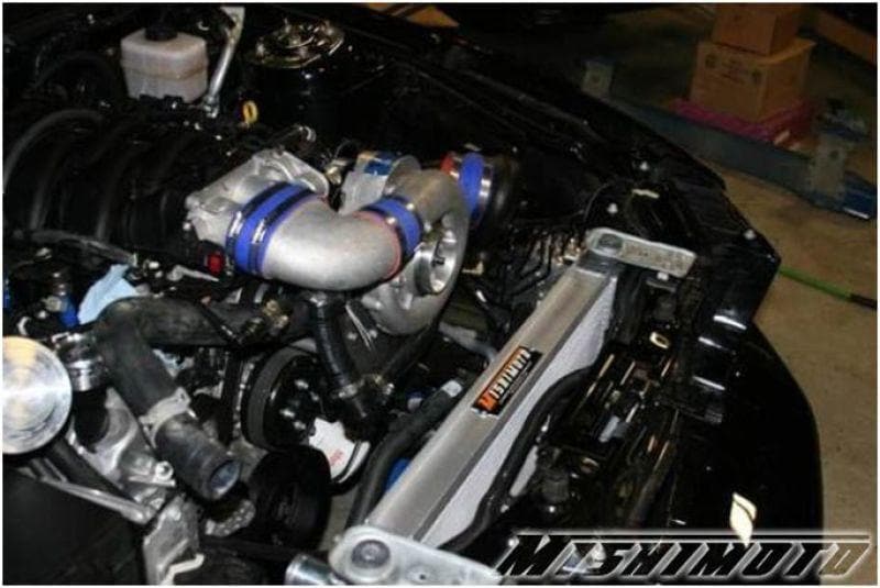 Mishimoto - Radiators - Mishimoto 05+ Ford Mustang Manual Aluminum Radiator - Anything Coyote